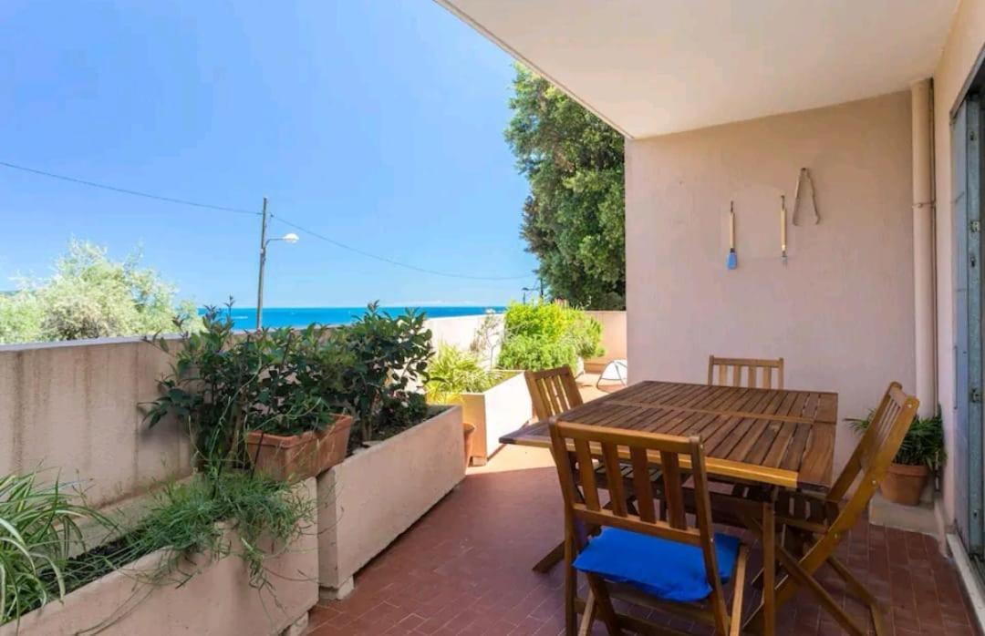 Relaxing Place With Wonderful View...Calme Avec Vue Magnifique Sur La Baie Des Anges, Mais En Campagne A 12 Minutes De La Promenade Des Anglaisニース エクステリア 写真